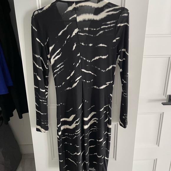 Michael Kors dress - Picture 3 of 3